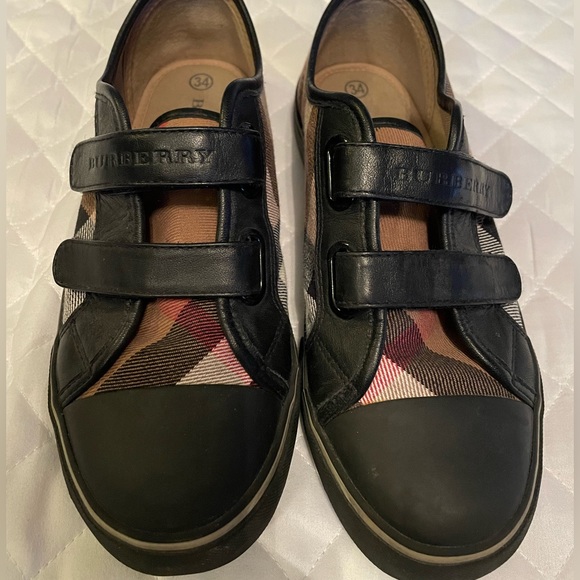 Burberry boys sneakers - Picture 7 of 8